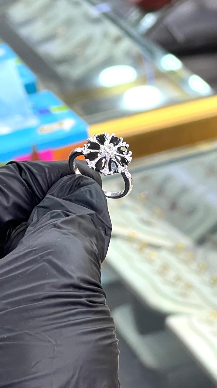 Delicate Grace: Ladies’ pure silver  Rings for ladies.